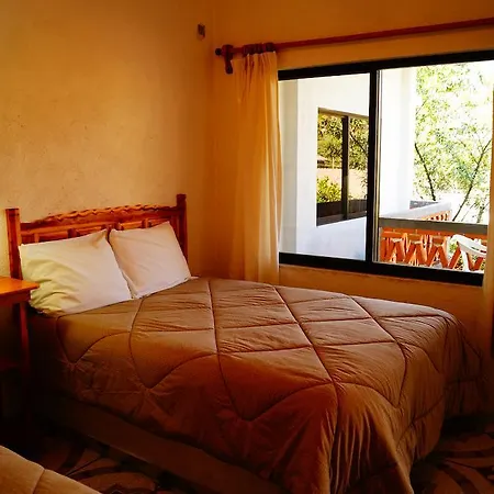 Hospedaje La Hoja Tepoztlán Habitación foto